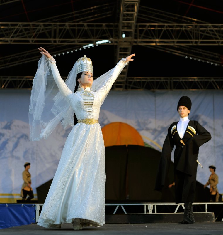 Черкесский (Адыгский) танец