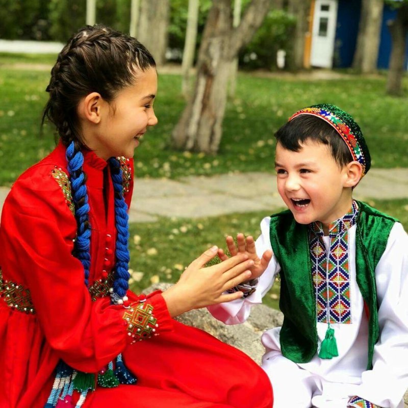 Памирский национальный костюм