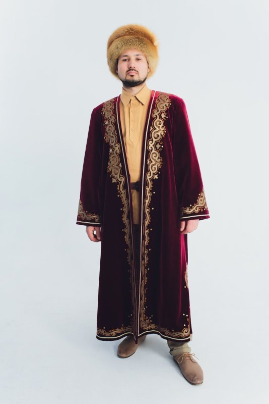 Казахский национальный костюм