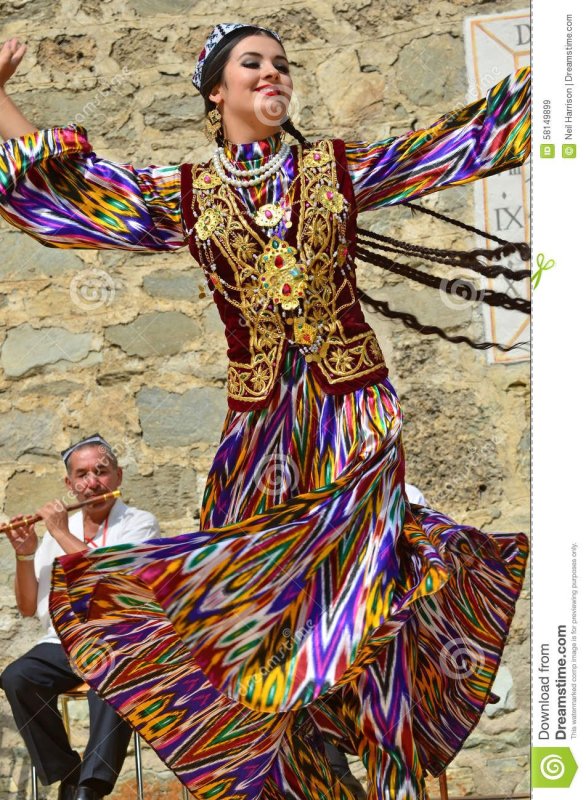 Узбекский костюм женский