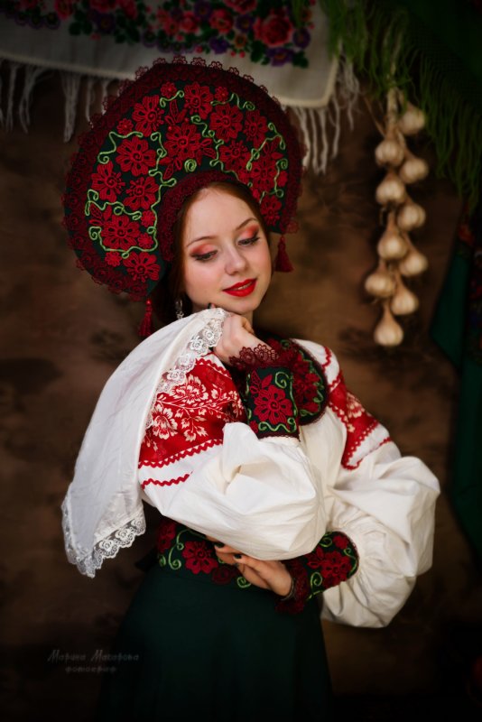 Мария Попова Петровские смотрины