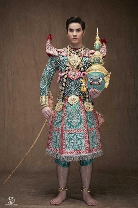 Таиландский национальный костюм