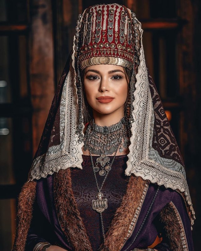 Natsionalnaya odejda Азербайджана