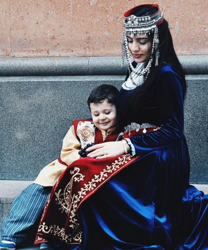 Национальная одежда армян 19 века