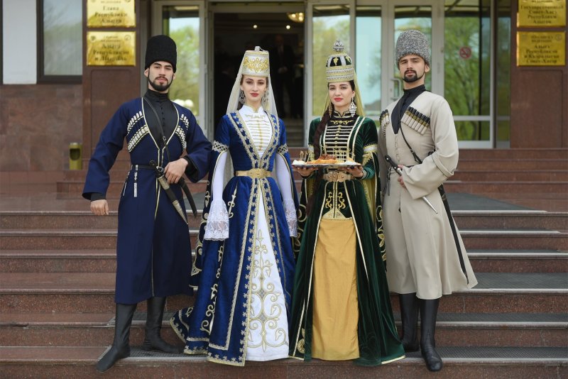 Адыги Черкесы кабардинцы