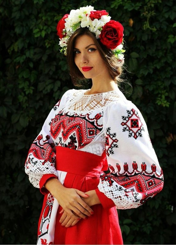 Украинский костюм женский