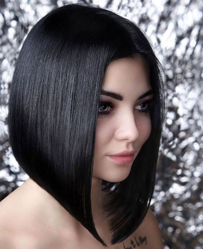 Селена Гомес с каре Гомес