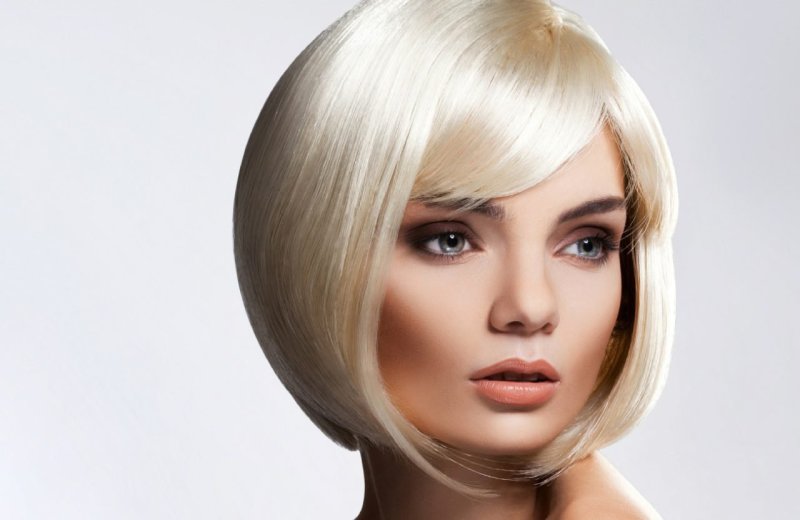 Удлиненное Боб каре блонд