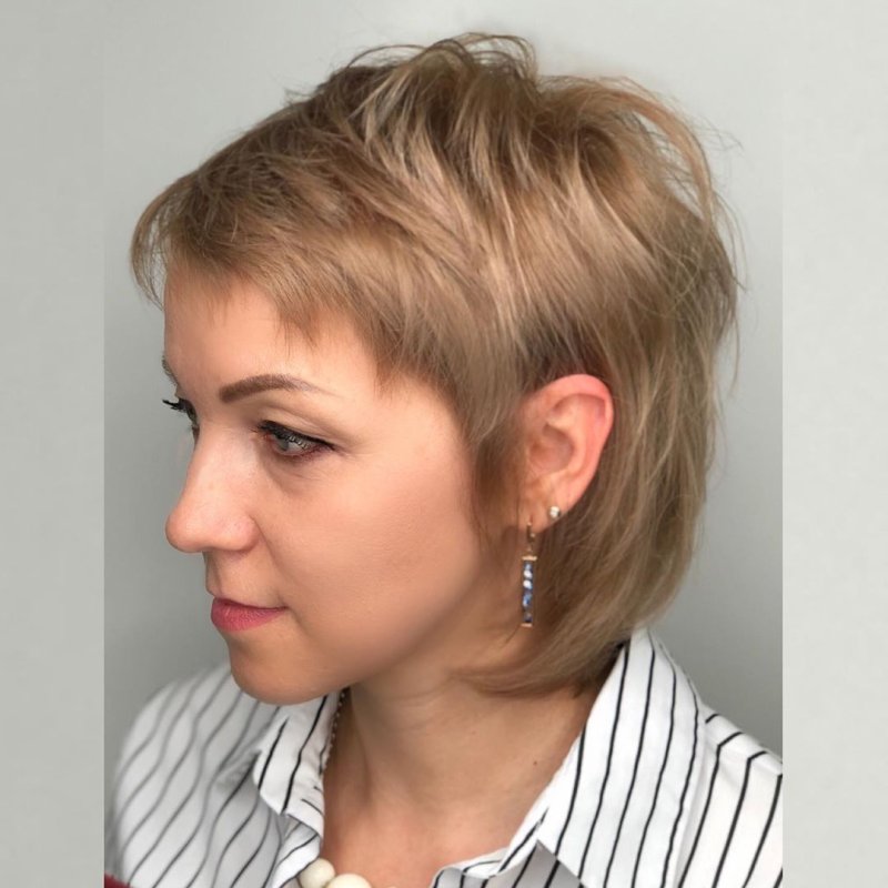 Короткие женские стрижки без укладки для женщин 40