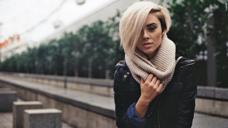 Alysha nett с короткой стрижкой