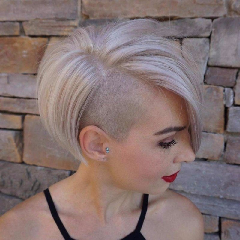 Стрижка Пикси Undercut удлиненная