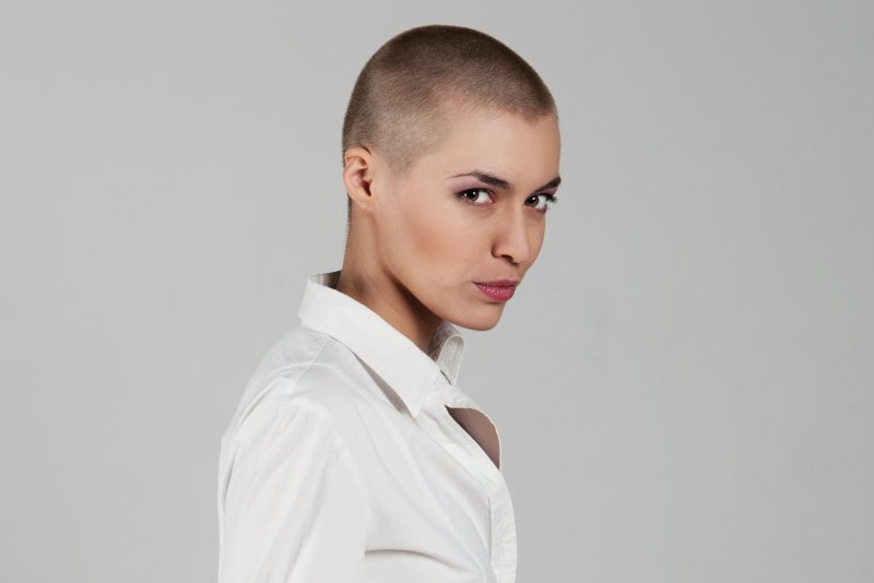 Мия Бойко лысая