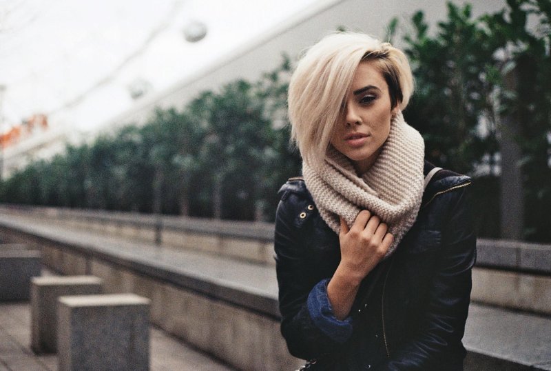 Alysha nett с короткой стрижкой