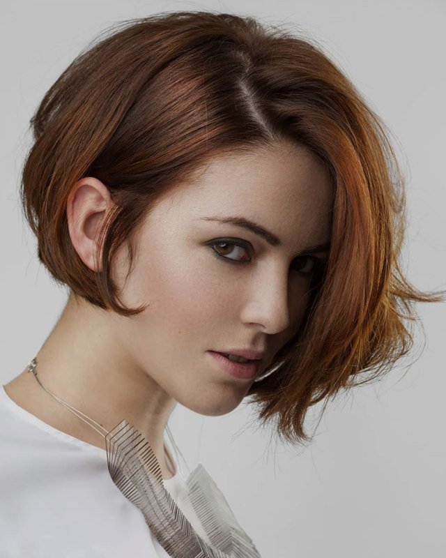 Chloe Brown стрижка