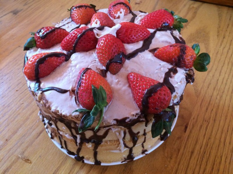 Fruits on Cake
