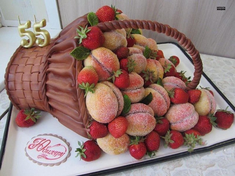 Торт Песочная корзина с фруктами