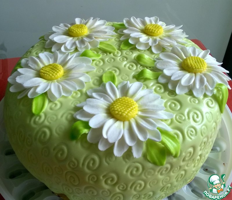 Торт с ромашками из крема