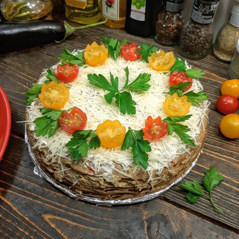 Торт несладкий закусочный