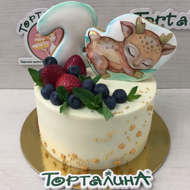 Торт с олененком Бэмби
