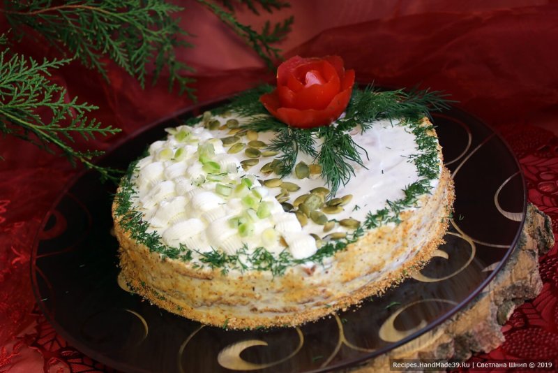 Украшение закусочных тортов