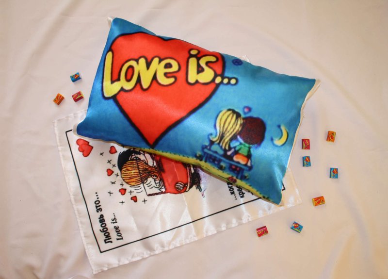 Торт Love is