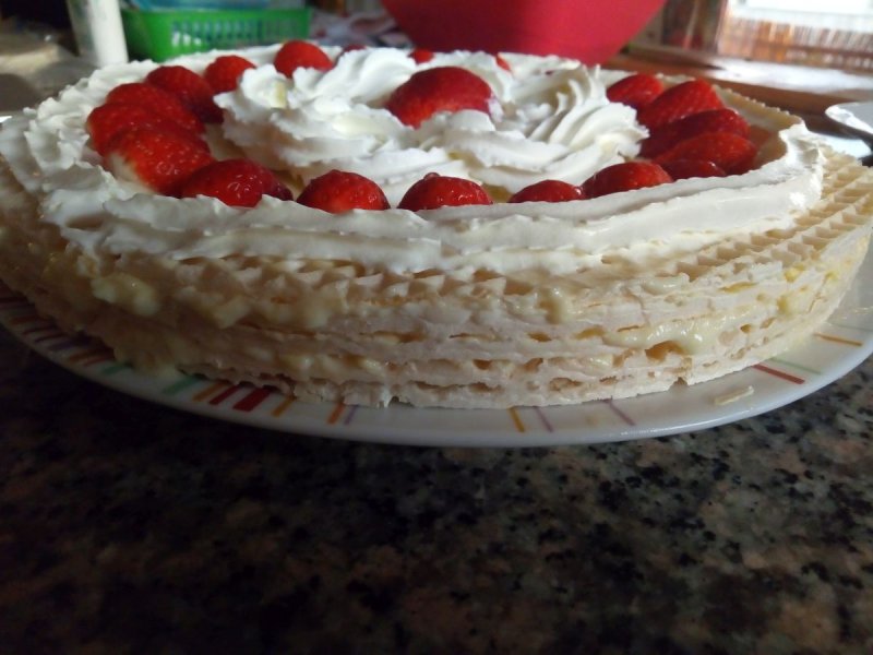Вкусный тортик из покупных коржей
