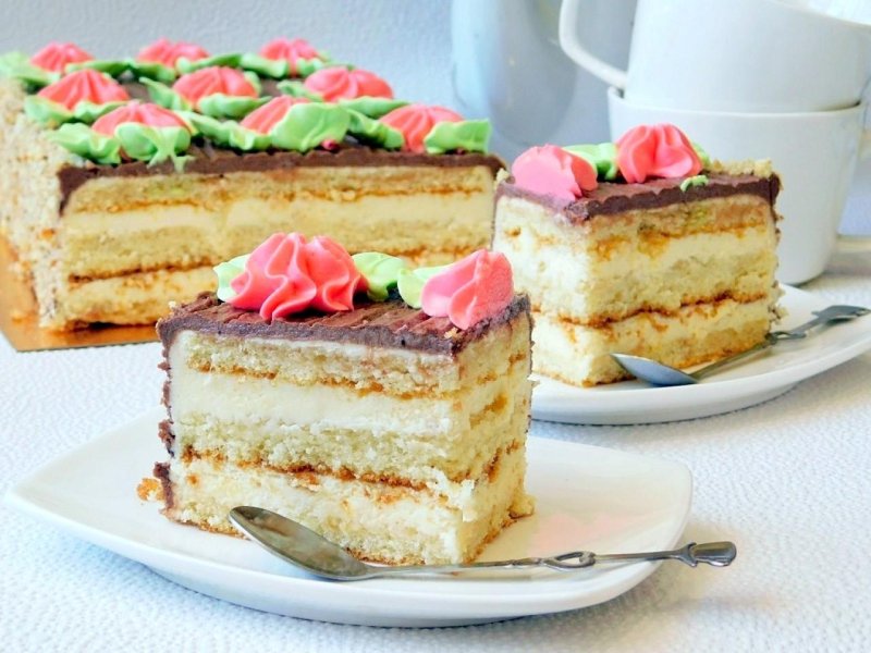 Советский торт Уралочка