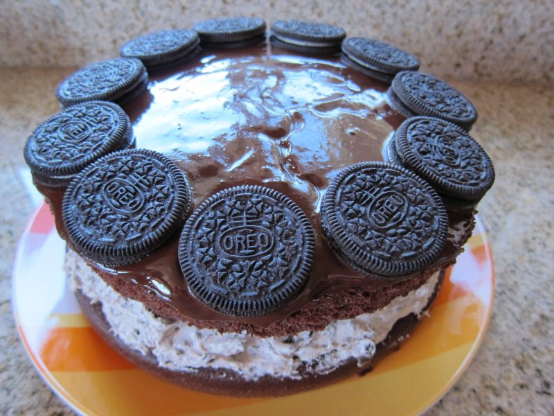 Орео Birthday Cake