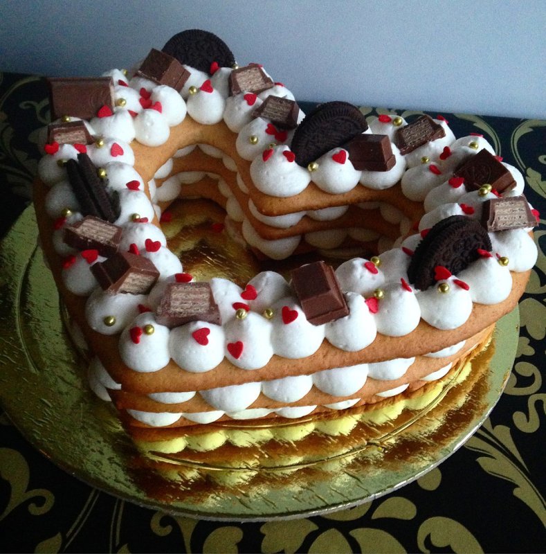 Торт из пачки долларов