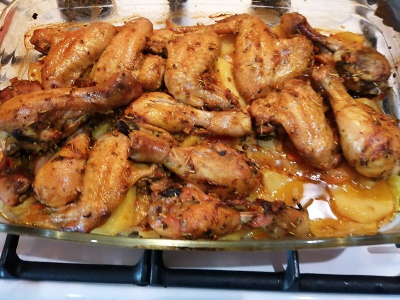 Куриные крылышки (в пряной глазури, BBQ, Чили-манго, )