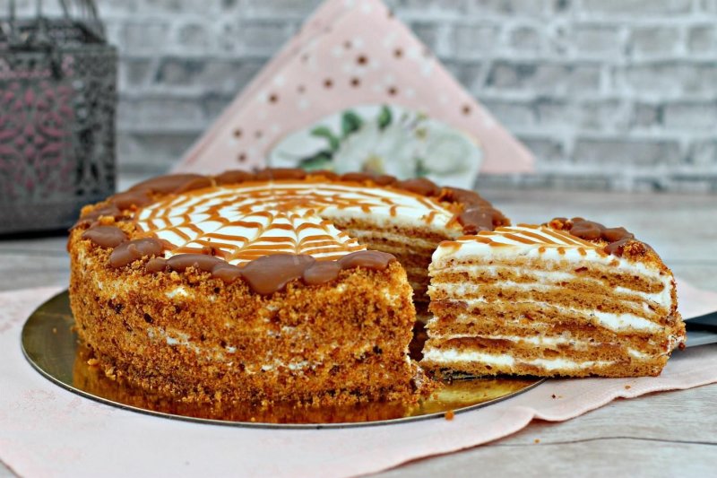 Торт соленая карамель