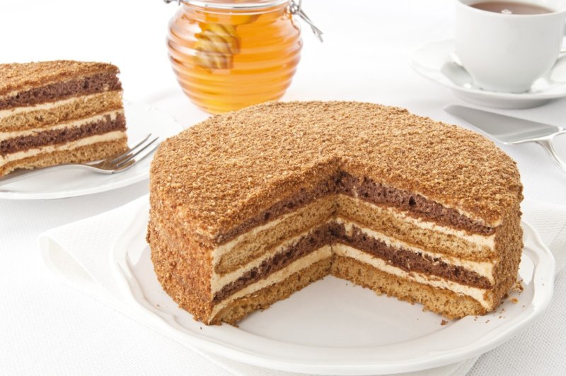 Высоцкая медовик