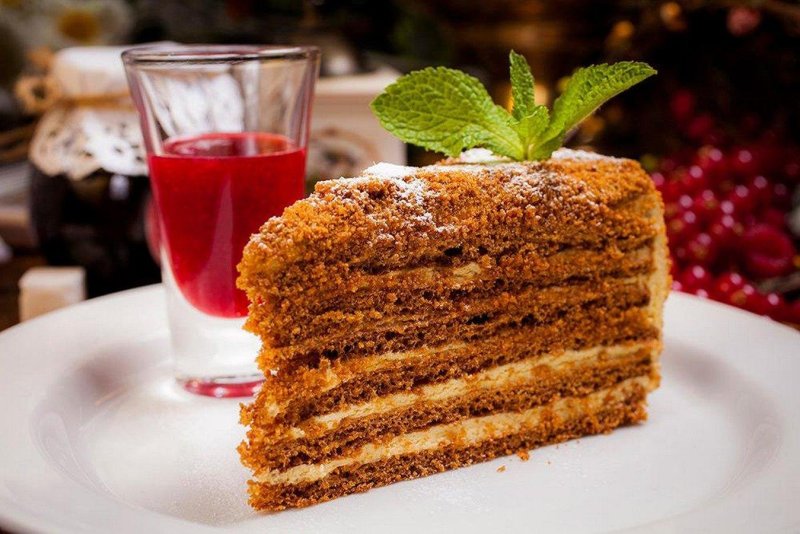 Мишель медовик