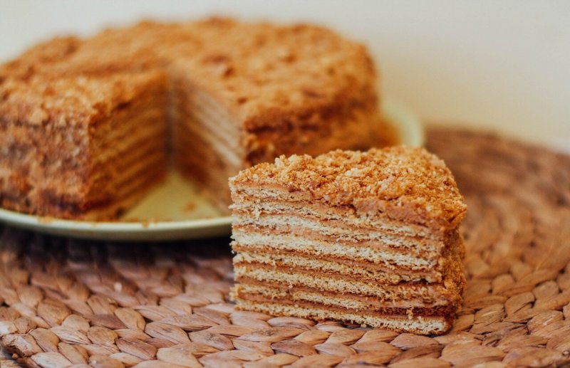 Мишель медовик