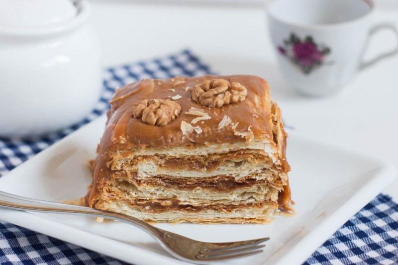 Торт из вафельных коржей со сгущенкой
