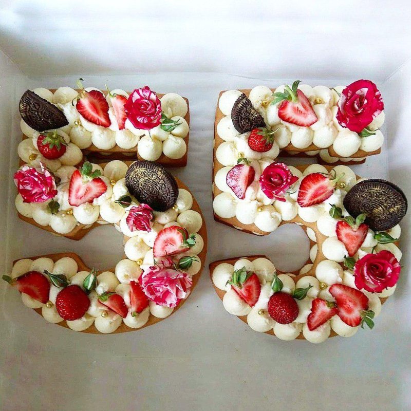 Медовый торт с кремом чиз