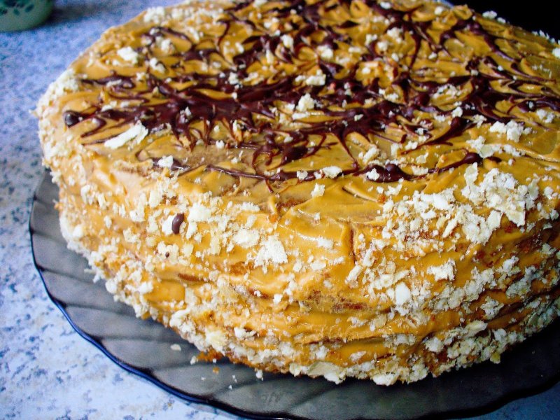 Торт с бананом и сгущенкой