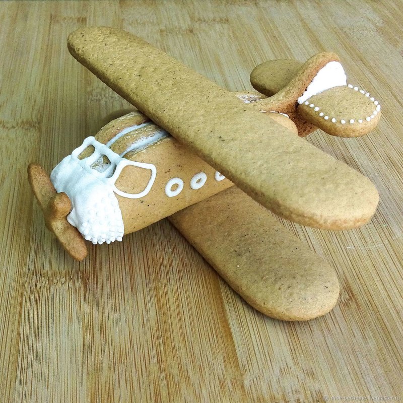 Пряник "самолет"