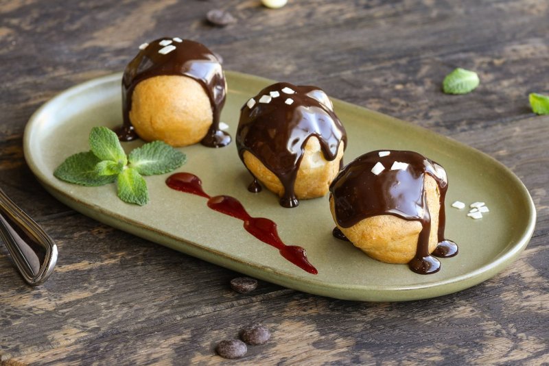 Профитроли (Profiteroles)