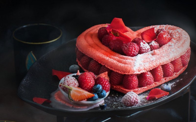 Торт сердце медовые коржи