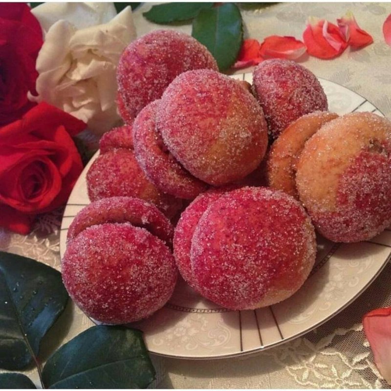 Пирожное персик