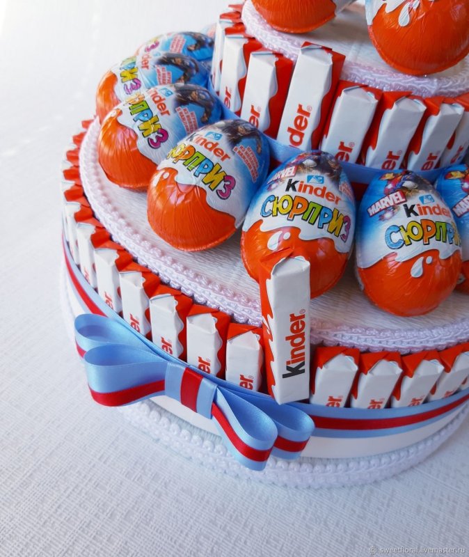 Упаковка для киндера на 23 февраля