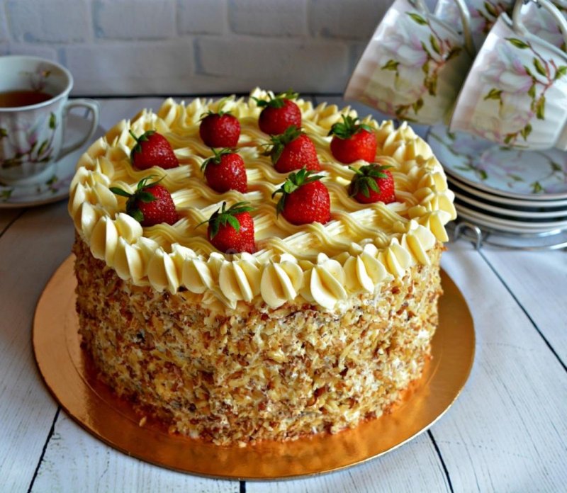 Советские пирожное и торты