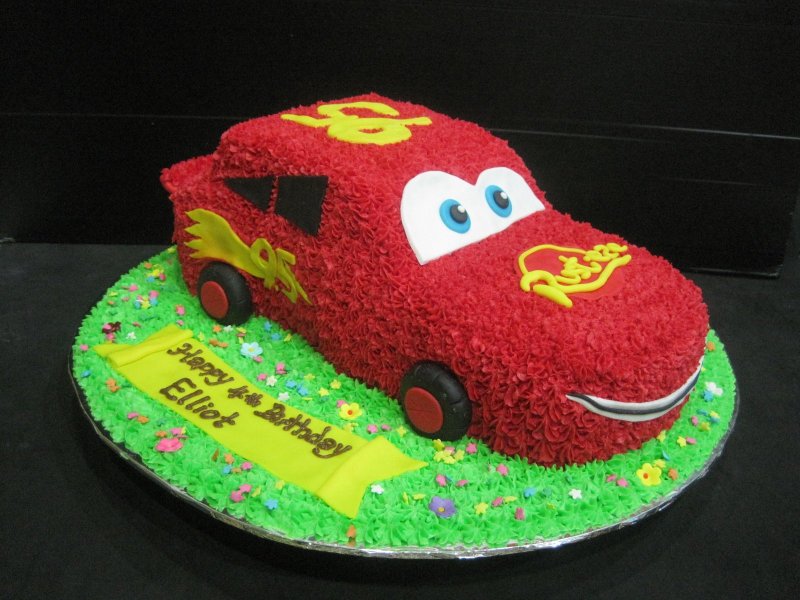 Машинка из мастики на торт