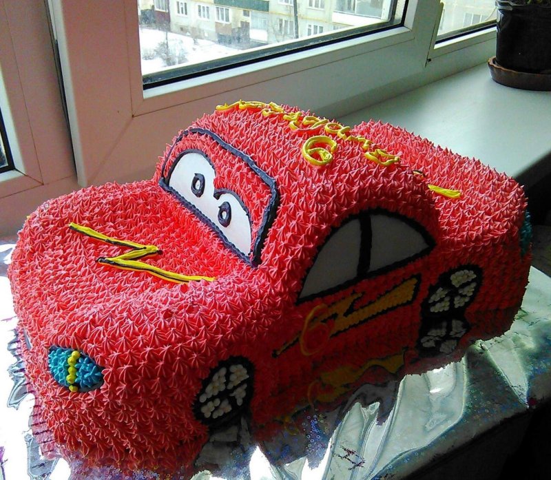 Торт с машинками для мальчика