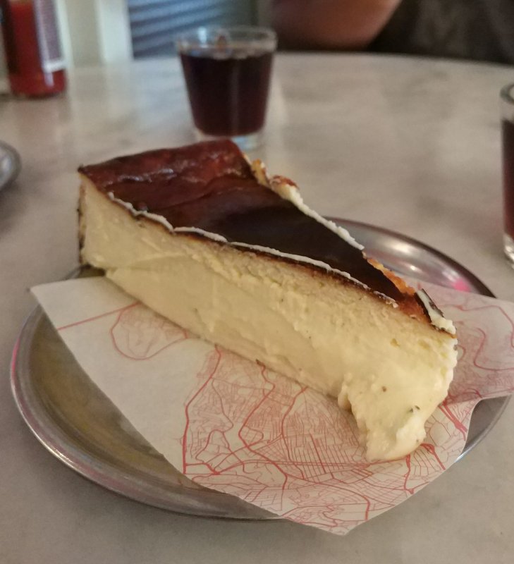 Баскский чизкейк