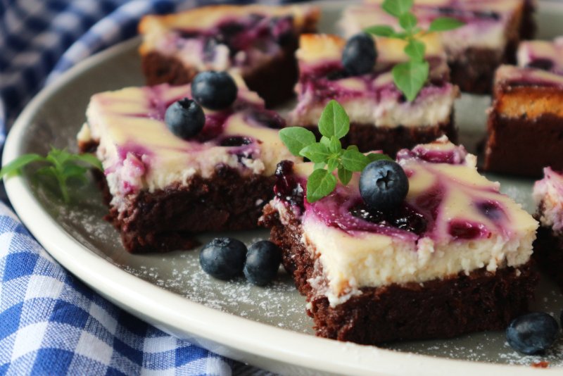 Raw Vegan черничный чизкейк