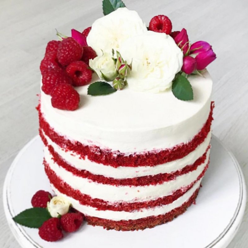 Торта "красный бархат" (Red Velvet).