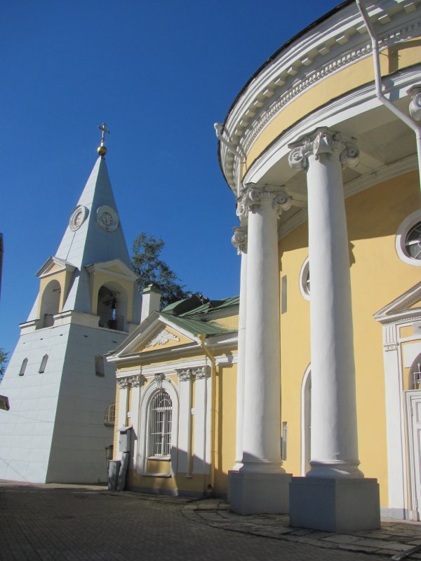 Троицкая Церковь кулич и Пасха в Санкт-Петербурге