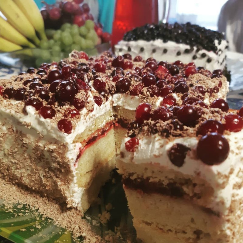 Торт с песочными коржами